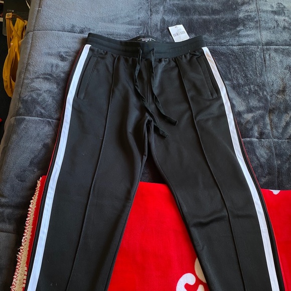 Forever 21 Pants - Picture 2 of 4